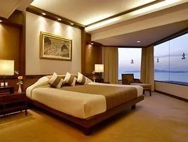 Отель City Hotel Wiesbaden