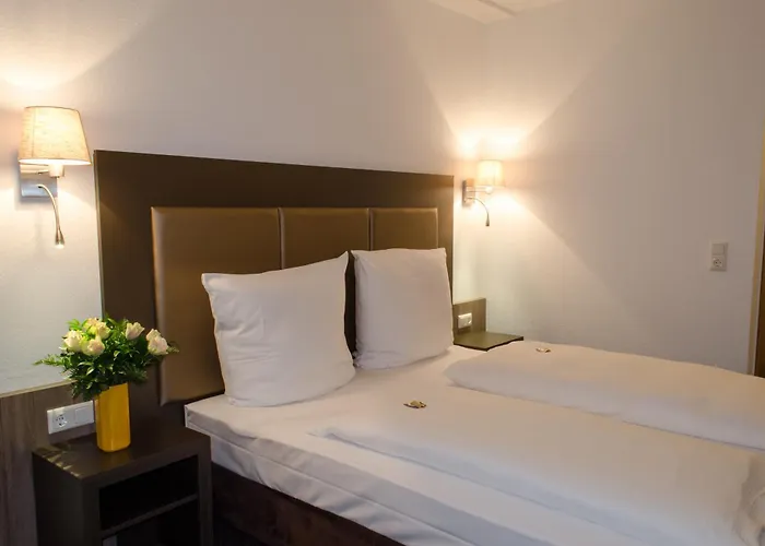 Отель City Hotel Wiesbaden 3*