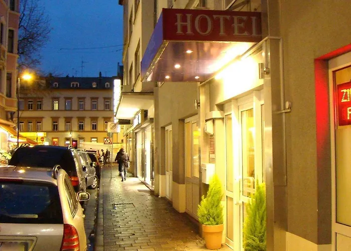 Отель City Hotel Wiesbaden Висбаден